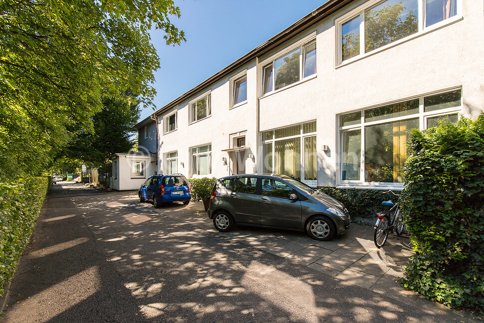 Quiet Apartment Parking Space Optional Located In Hamburg Hohenfelde