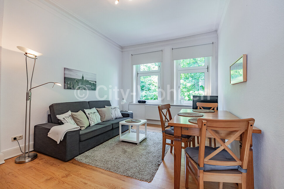 furnished apartement for rent in Hamburg Altona/Zeiseweg.  