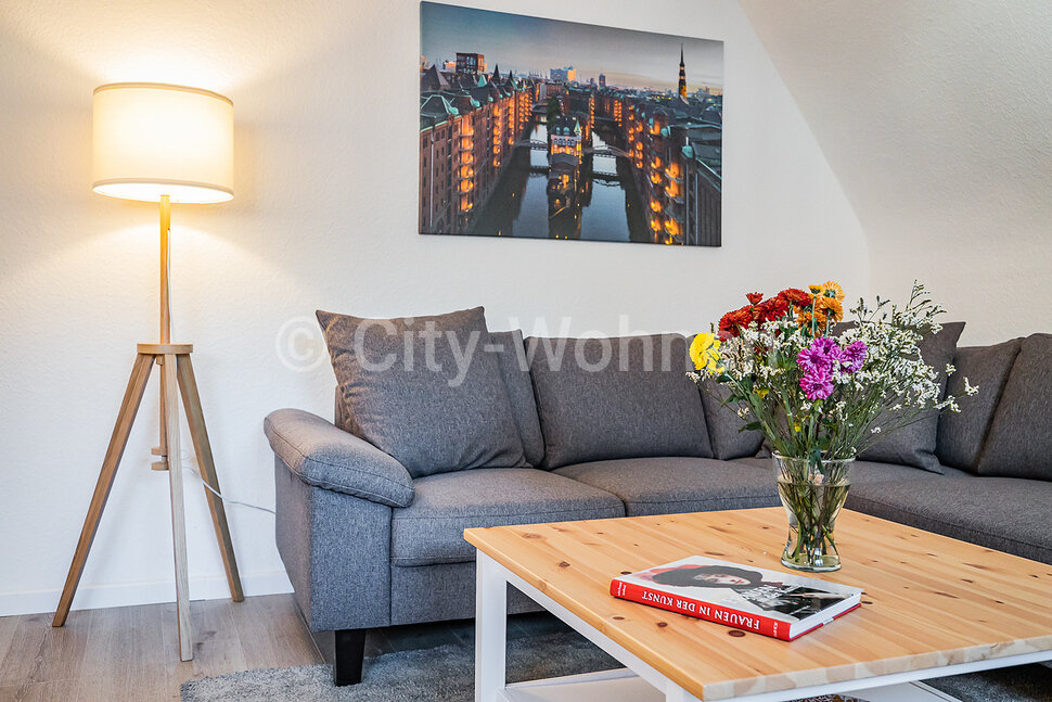 furnished apartement for rent in Hamburg Sasel/Saseler Loge.  living & dining