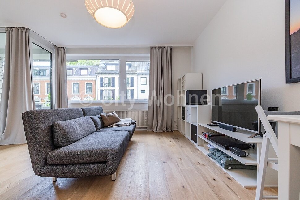 furnished apartement for rent in Hamburg Harvestehude/Mittelweg.  