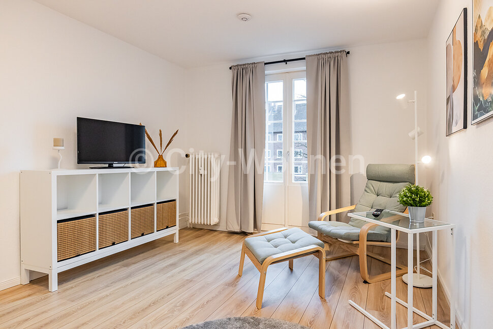 furnished apartement for rent in Hamburg Harvestehude/Hochallee.  