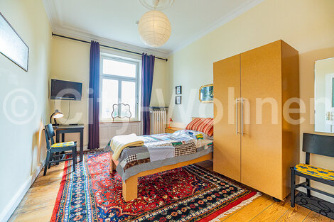 furnished apartement for rent in Hamburg Altona/Präsident-Krahn-Straße. living & dining