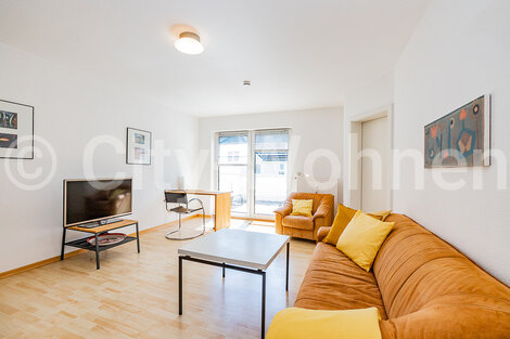 furnished apartement for rent in Hamburg Stellingen/Brunckhorstweg. living & dining