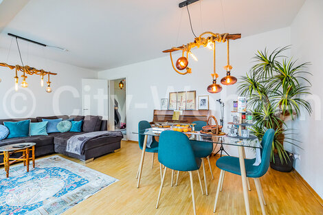 furnished apartement for rent in Hamburg Sasel/Saselbergring. living & dining