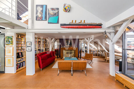 moeblierte Wohnung mieten in Hamburg Altstadt/Admiralitätstraße.