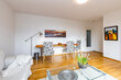 furnished apartement for rent in Hamburg Winterhude/Dorotheenstraße.  living & dining 12 (small)