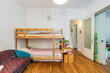 furnished apartement for rent in Hamburg Winterhude/Baumkamp.  child's room 9 (small)