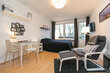 furnished apartement for rent in Hamburg Hoheluft/Troplowitzstraße.  living 13 (small)