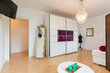 furnished apartement for rent in Hamburg Winterhude/Dorotheenstraße.  living & sleeping 16 (small)