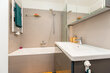 furnished apartement for rent in Hamburg Eimsbüttel/Quickbornstrasse.  bathroom 6 (small)