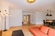 furnished apartement for rent in Hamburg Wellingsbüttel/Lockkoppel.  living & dining 15 (small)