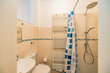 furnished apartement for rent in Hamburg Ottensen/Stangestraße.  bathroom 4 (small)