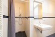 furnished apartement for rent in Hamburg Sternschanze/Stresemannstraße.  bathroom 10 (small)